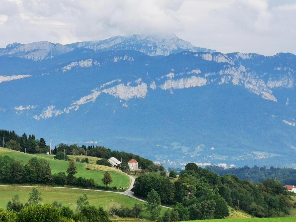 D Hotes Ysalice Bed & Breakfast